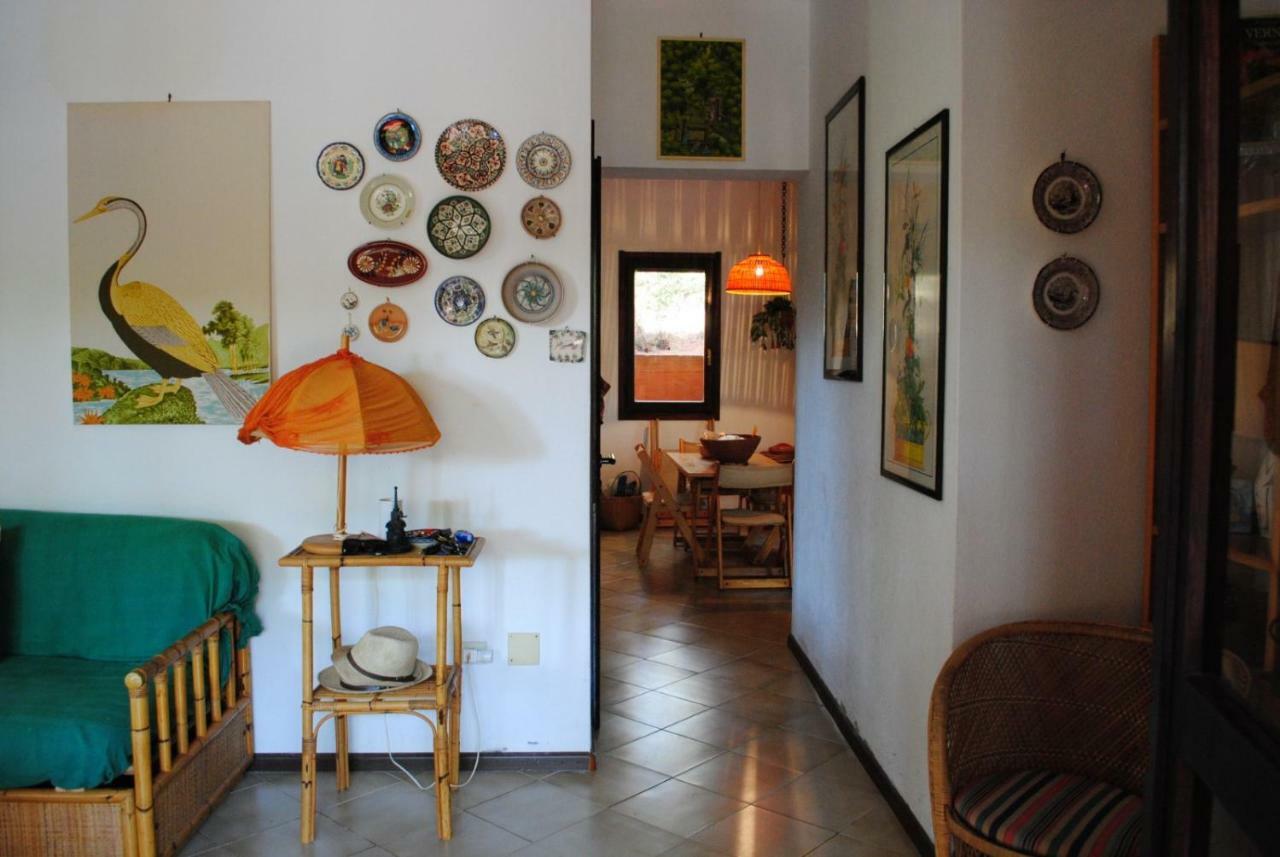 Via Dei Pini Villa Fort Village Exteriör bild
